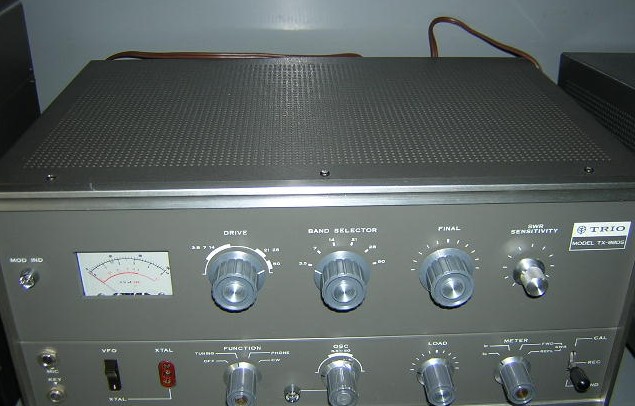 トリオ HF/50MHz AM/CW送信機 10W